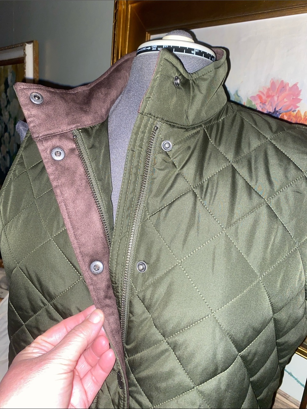 Orvis Women’s Quilted Puffer Vest - Size Large Full Double Zip and Snap Close